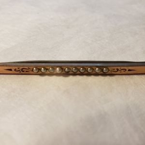 "Gold Top" Victorian tie bar with seed pearls